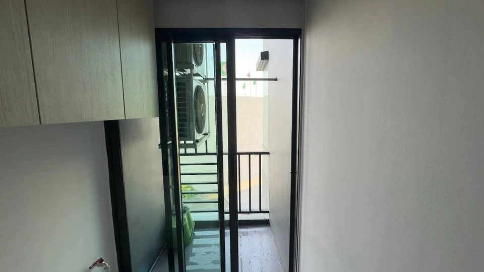 Selling Niche Mono Itsaraphap, 1 bedroom, 1 bathroom. Great location, convenient transportation. Don't miss out!