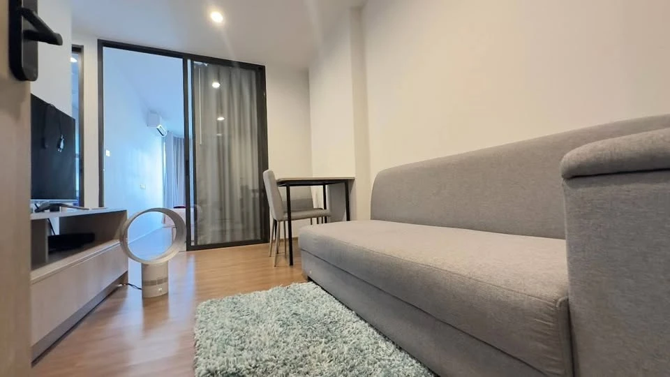 Selling Niche Mono Itsaraphap, 1 bedroom, 1 bathroom. Great location, convenient transportation. Don't miss out!