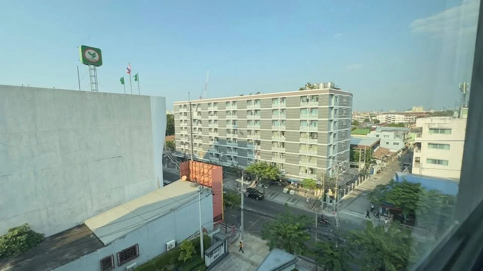 Selling Niche Mono Itsaraphap, 1 bedroom, 1 bathroom. Great location, convenient transportation. Don't miss out!