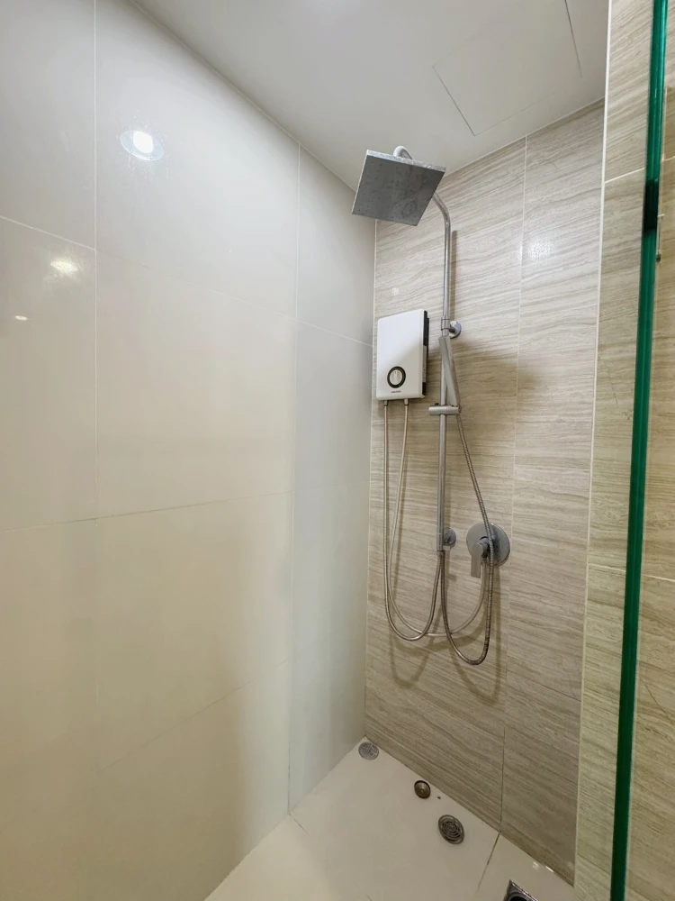 For sale/rent: Niche Mono Sukhumvit-Bearing, 25th floor, city view, good location, fully furnished, reserve now.
