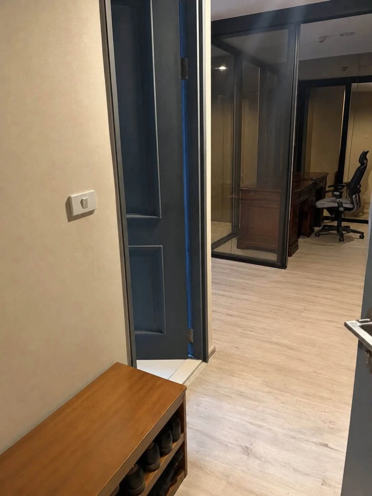 Selling Noble Above Wireless-Ruamrudee, 3rd floor unit. Spacious living area, fully furnished. Book now!