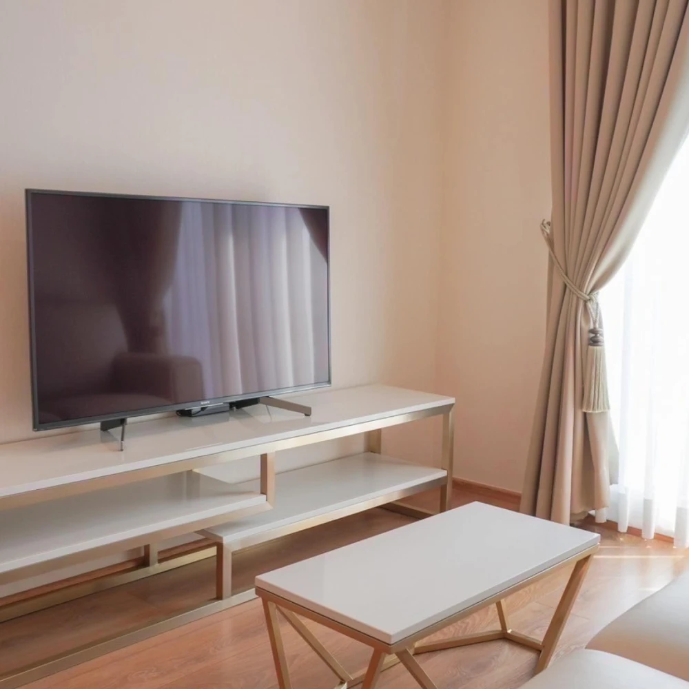 For sale: Noble Be Sukhumvit 33, garden view + city view, spacious room, has a good walk-in closet, must reserve like this.