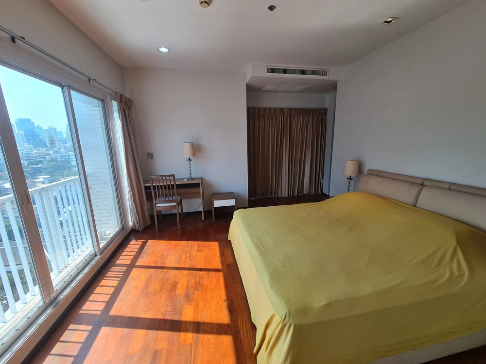 Selling Noble Ora condo, 12th floor, fully furnished with appliances. Buy now! (Urgent sale!) images