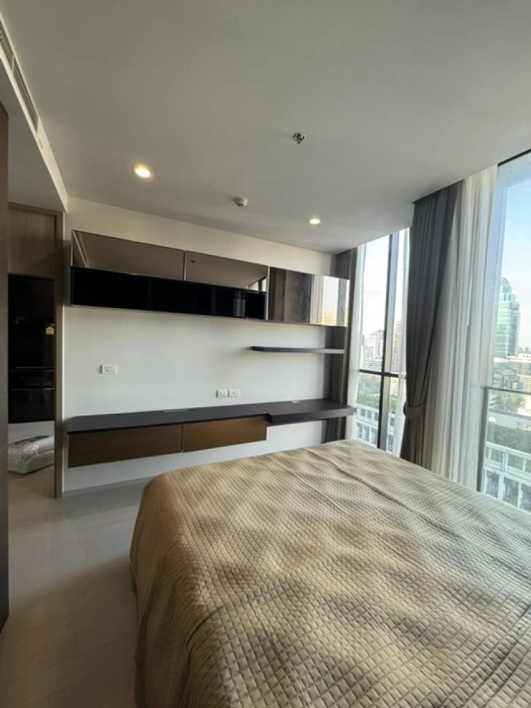 For sale: Noble Ploenjit, 18th floor, fully furnished room, ready to move in with your bags, book now, don't miss out!