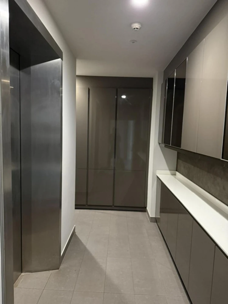 For sale: Noble Ploenjit, 18th floor, fully furnished room, ready to move in with your bags, book now, don't miss out!