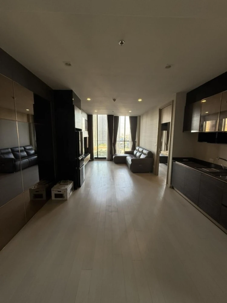 For sale: Noble Ploenjit, 18th floor, fully furnished room, ready to move in with your bags, book now, don't miss out!