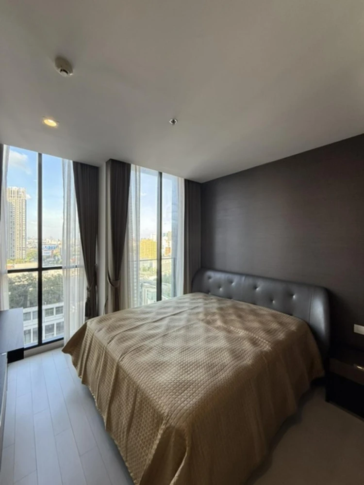 For sale: Noble Ploenjit, 18th floor, fully furnished room, ready to move in with your bags, book now, don't miss out!