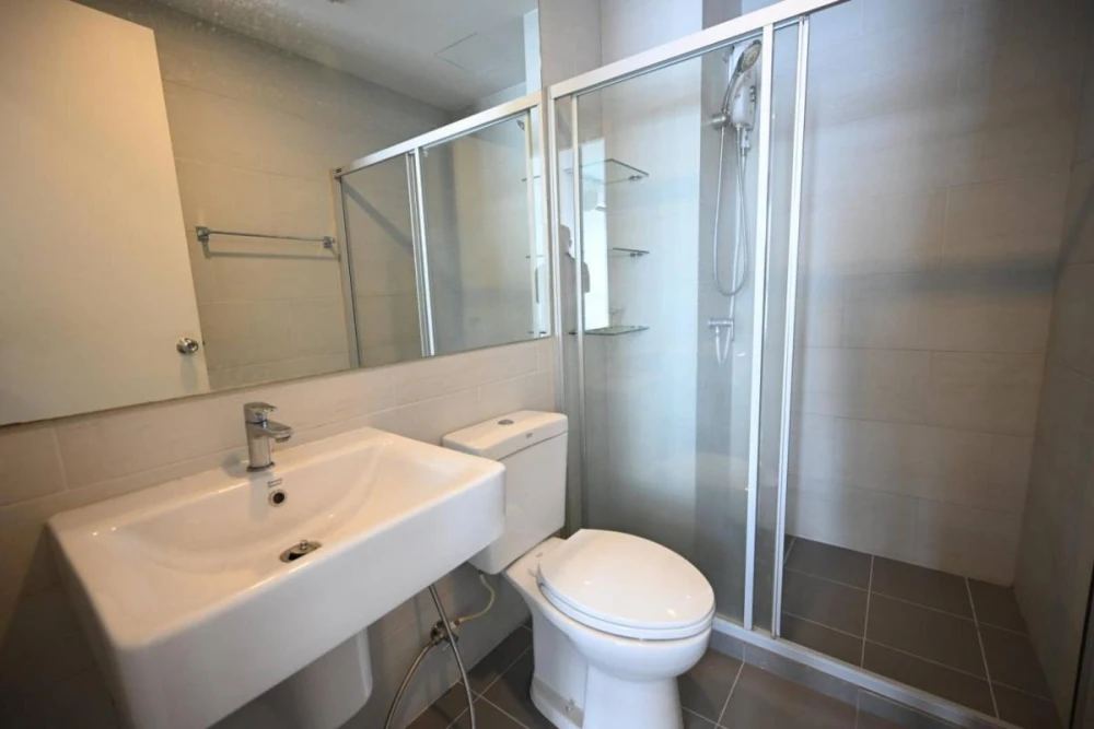 For sale: Notting Hill Leamchabang, 21st floor, nice room, fully furnished, book now, hurry!