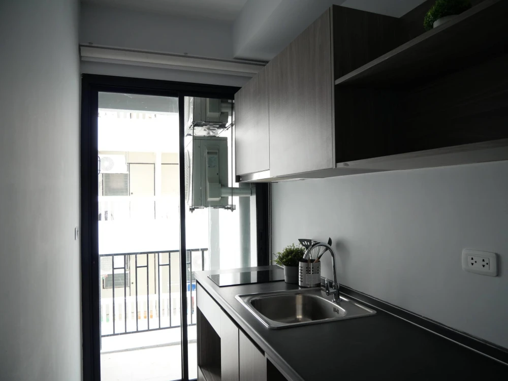 Selling Notting Hill Sukhumvit 105 condo, ready to move in, fully furnished. Book now!