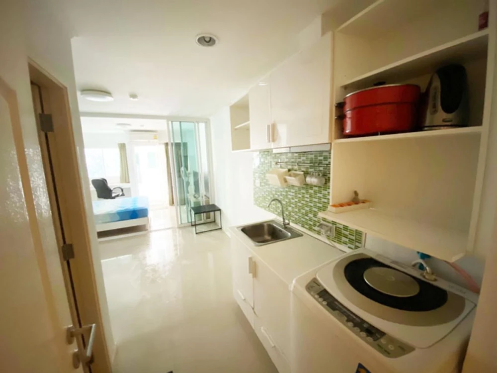 ขาย Notting Hill Sukhumvit 107 ห้องน่าอยู่ ชั้น 5 มาพร้อมสิ่งอำนวยความสะดวกครบครัน เห็นวิวสระว่ายน้ำ จองเลย