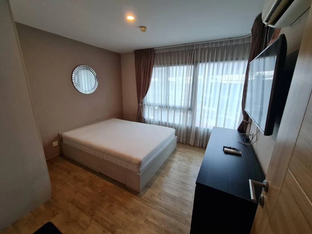 Selling Notting Hill Phahonyothin-Kaset, 4th floor, corner unit. Very quiet and private. Fully furnished and equipped, ready to move in.