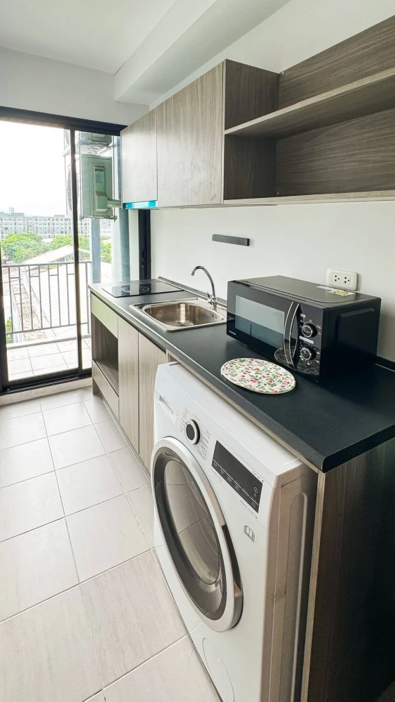 Notting Hill Sukhumvit 105 for sale, next to BTS Bearing. Fully furnished with complete functions. Excellent value! Book now!