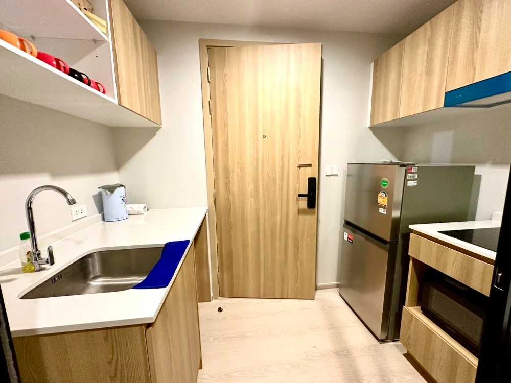 For sale: Nue Connex DonMeung, 1st floor, pool view, fully furnished, move in with your bags immediately. Reserve now, hurry!