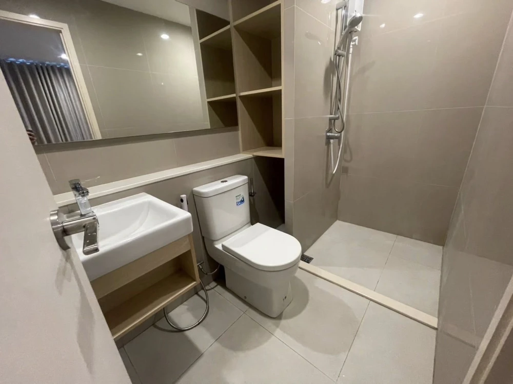 Selling Nue Connex Don Mueang condo. Ready to move in, fully furnished + complete appliances. Book now!