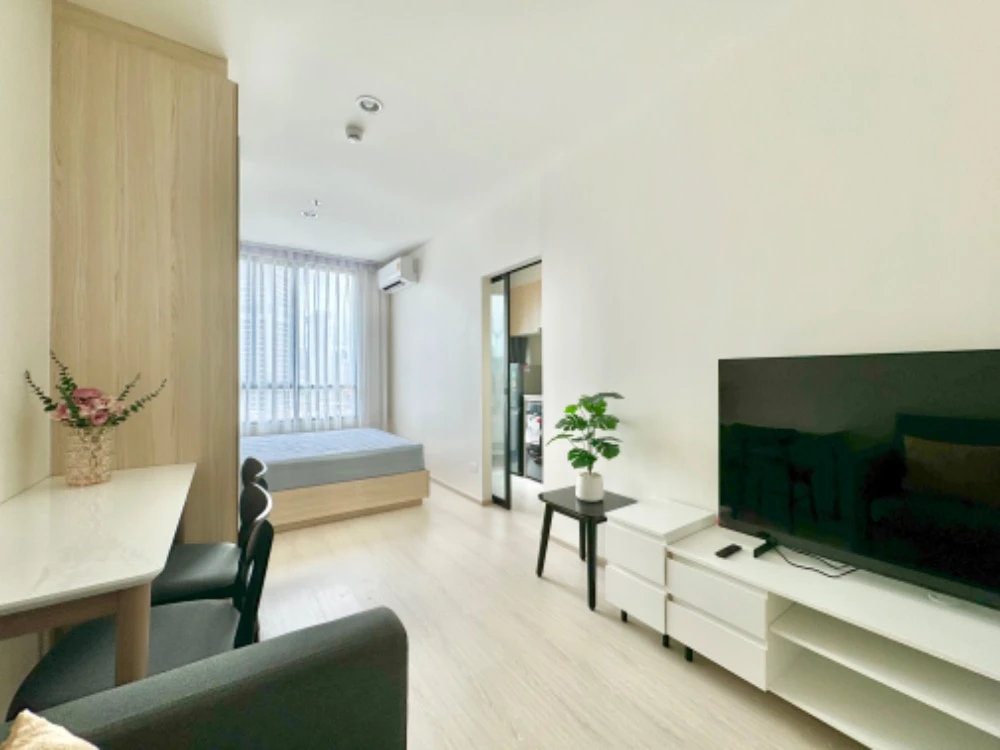 For sale: NUE Noble Ratchada-Ladprao, 14th floor, open view, no buildings blocking, fully furnished, nice to live in, reserve now.