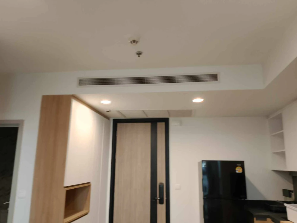 For sale: OKA Haus Sukhumvit 36, 16th floor, corner building, river view, quiet, with excellent built-in furniture. Don't miss out!