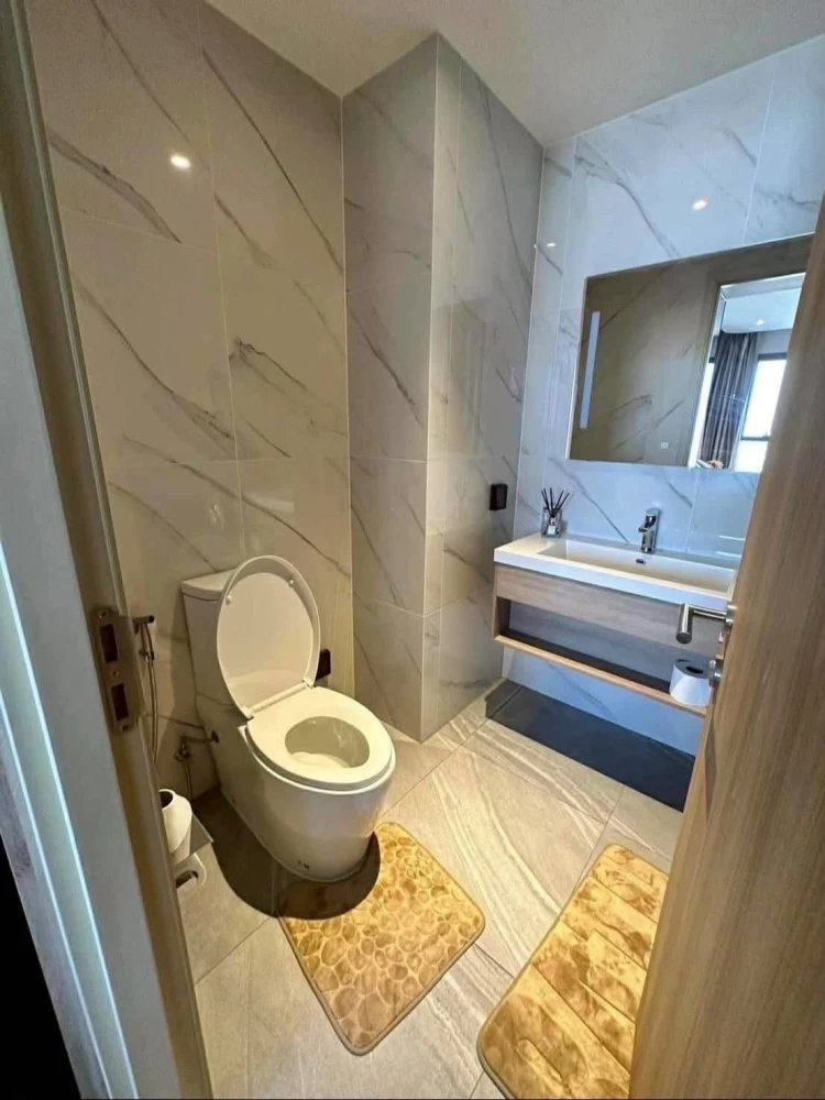 Selling Once Pattaya 1-bedroom, 1-bathroom unit. Fully furnished with beautiful city views. Book now!