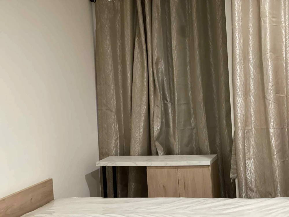 For sale: Oneder Kaset, Building B, 7th floor, swimming pool view, fully furnished + appliances, ready to move in.