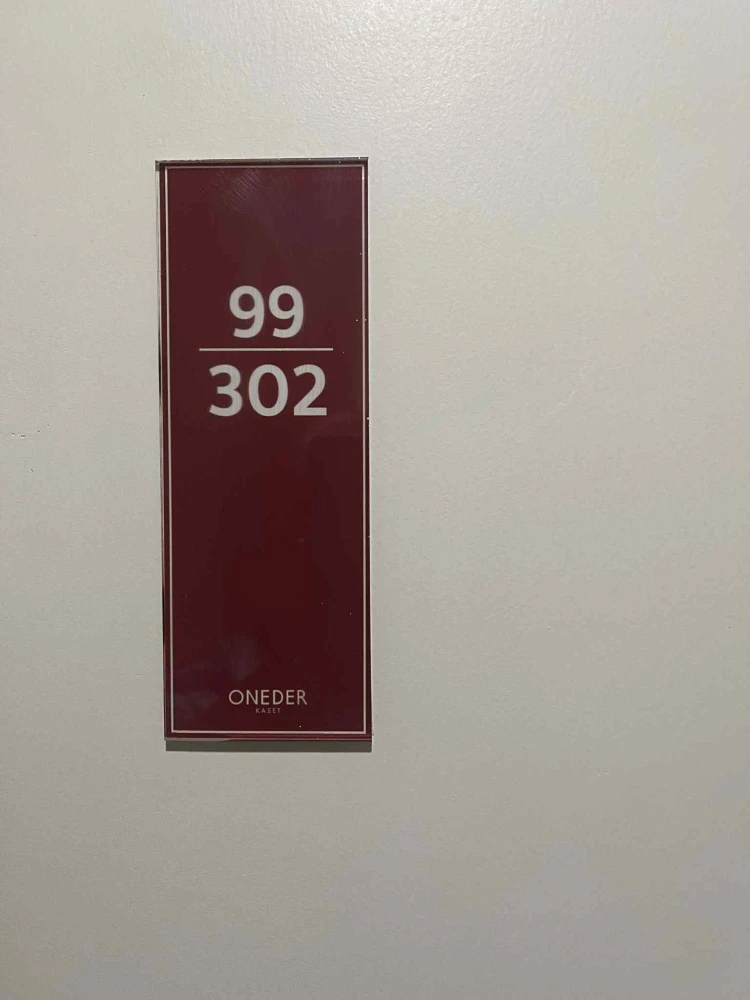 For sale: Oneder Kaset, Building B, 7th floor, swimming pool view, fully furnished + appliances, ready to move in.