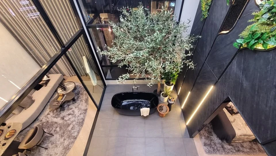 ขาย ORIGIN COURTYARD THONGLOR ชั้น 15 ห้อง Duplex มี 3 ห้องนอน, 2 ห้องน้ำ พื้นที่ใช้สอยเยอะมากๆ บอกเลยว่าต้องจอง