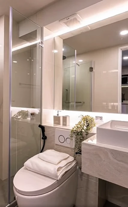Selling Origin Place Phetkasem condo, high floor, great ventilation. Book now before it's too late!