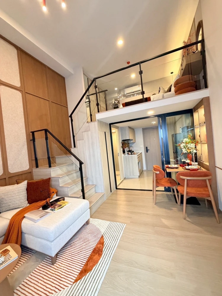 For Sale: Origin Play Bangkhunnon Triple Station, 27th floor. Features an unobstructed river view with no buildings blocking the sightline. Book now!