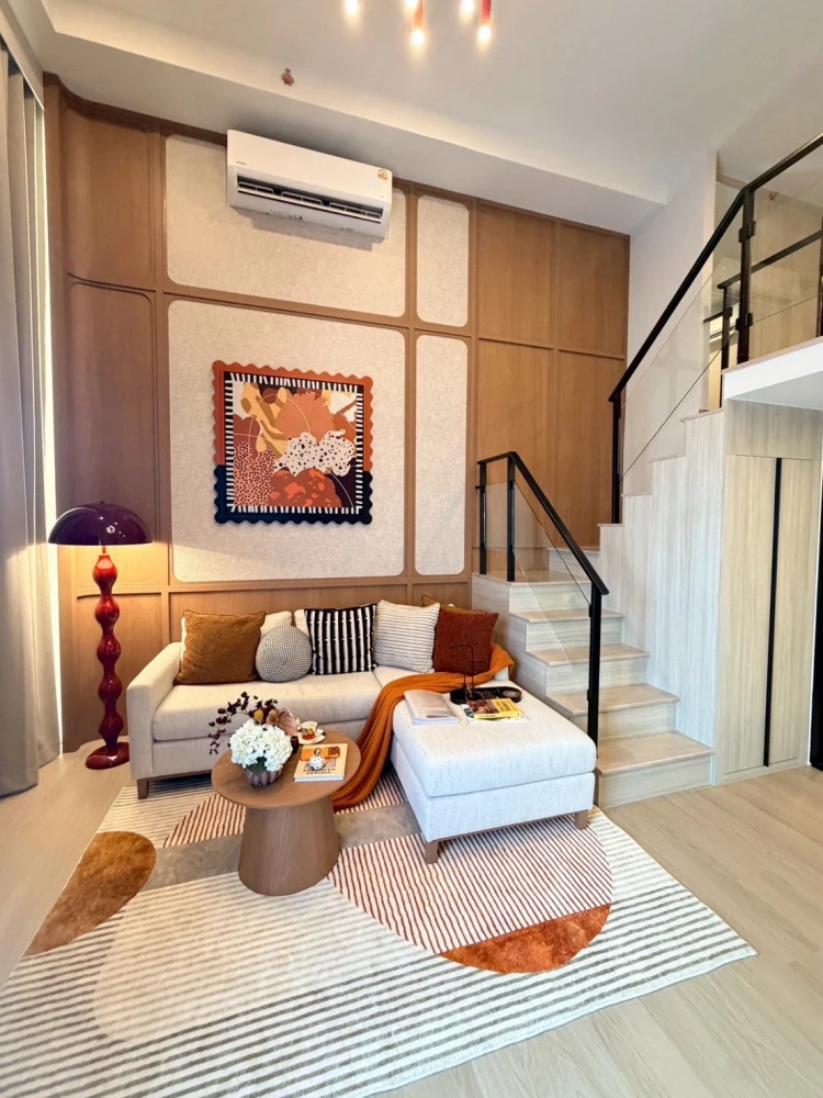 For Sale: Origin Play Bangkhunnon Triple Station, 27th floor. Features an unobstructed river view with no buildings blocking the sightline. Book now!