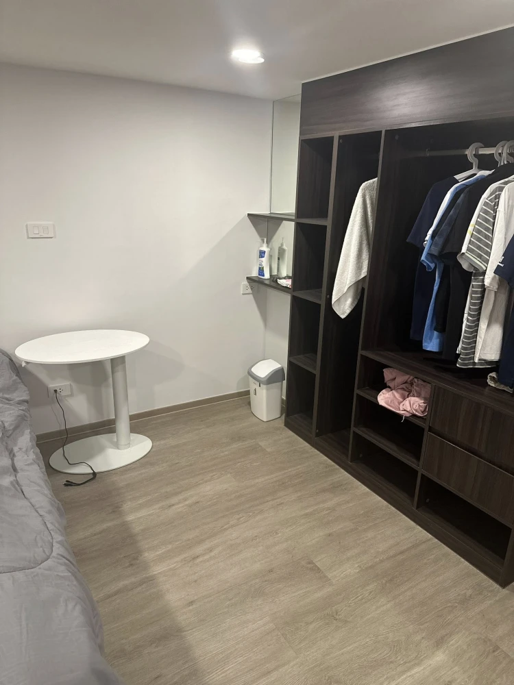 Selling rent Origin Plug & Play Ramintra Duo room, 1.5 floor, pets allowed, 4.2 meter high ceiling. Book now, don't hesitate!