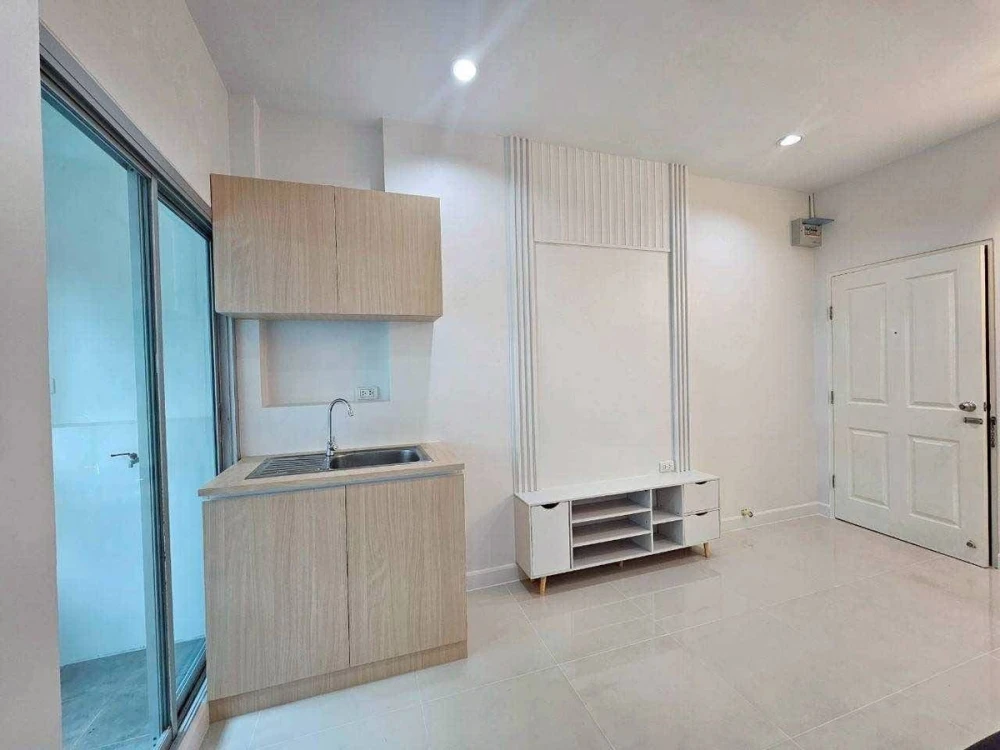 For sale: Origins Bangmod-Rama 2, 2 bedrooms, nice living space, comes with furniture and appliances. Reserve now!