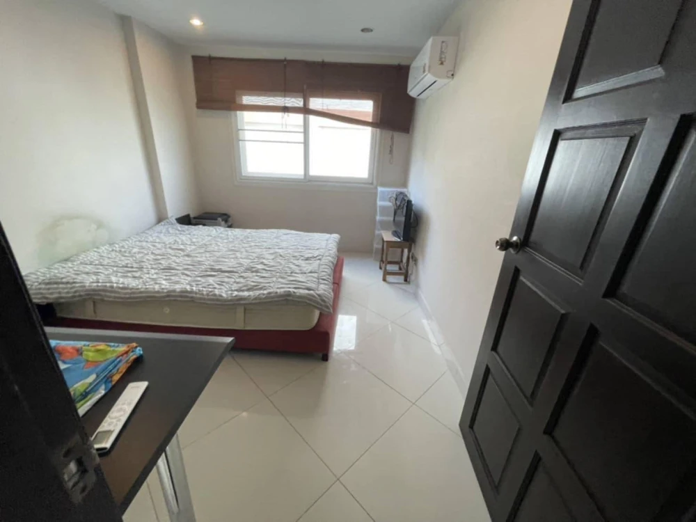 For sale Park Lane Jomtien, ready to move in, pool view, full facilities, hurry and book now, don't miss out++