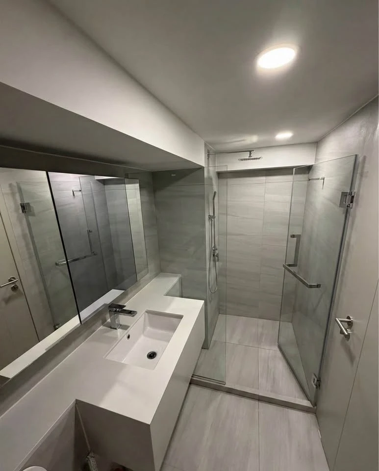 Selling Park Origin Chula Samyan Duplex unit. High ceilings, spacious and airy. 2 bedrooms, 2 bathrooms. Mahanakhon Tower view! Book now!