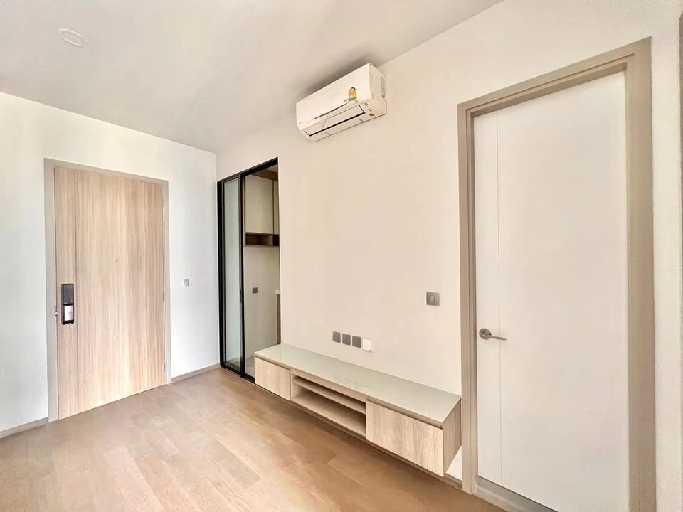 For sale: Park Origin Phayathai, a prime location with a city center view, spacious and comfortable room, must book.