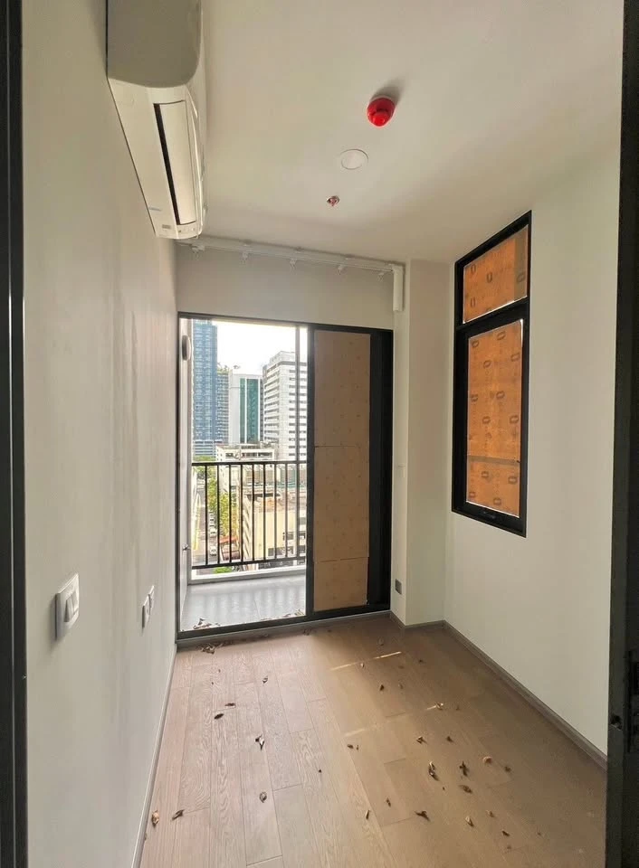 For sale: Park Origin Phayathai, a prime location with a city center view, spacious and comfortable room, must book.