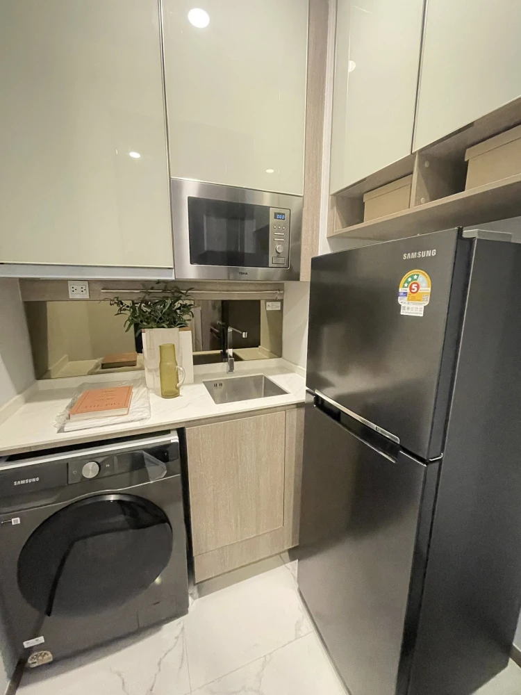 For sale: Park Origin Phayathai, Simplex style, 3rd floor, beautiful room, very cool, ready to move in, reserve now, don't miss out.