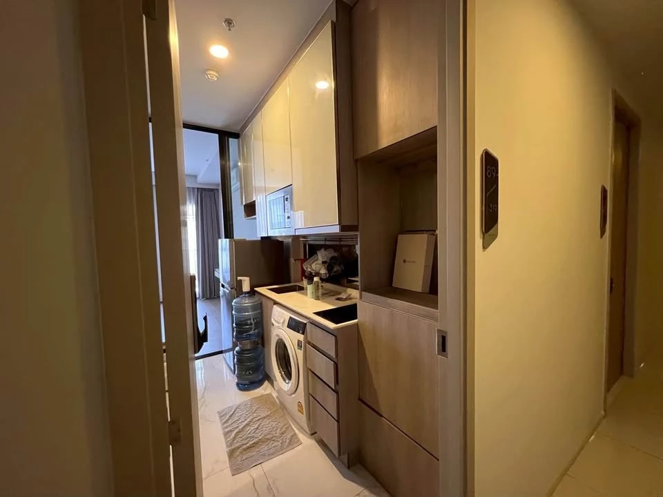 Park Origin Phayathai for sale, nice room, high ceiling, airy, has a walk-in closet, reserve now!