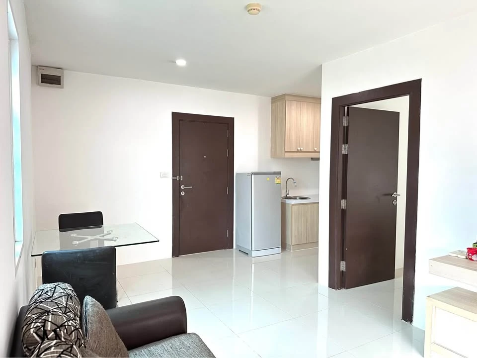For sale: Park Siri Condo Resort Bangsaen, 1 bedroom, 1 bathroom, open view, cool breeze, fully furnished, reserve now!