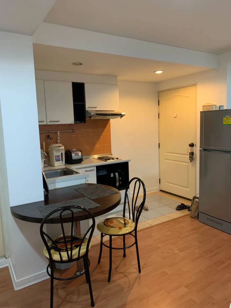 For sale Parkview Viphavadi 1 bedroom 1 bathroom, stylishly decorated, good location, book now.