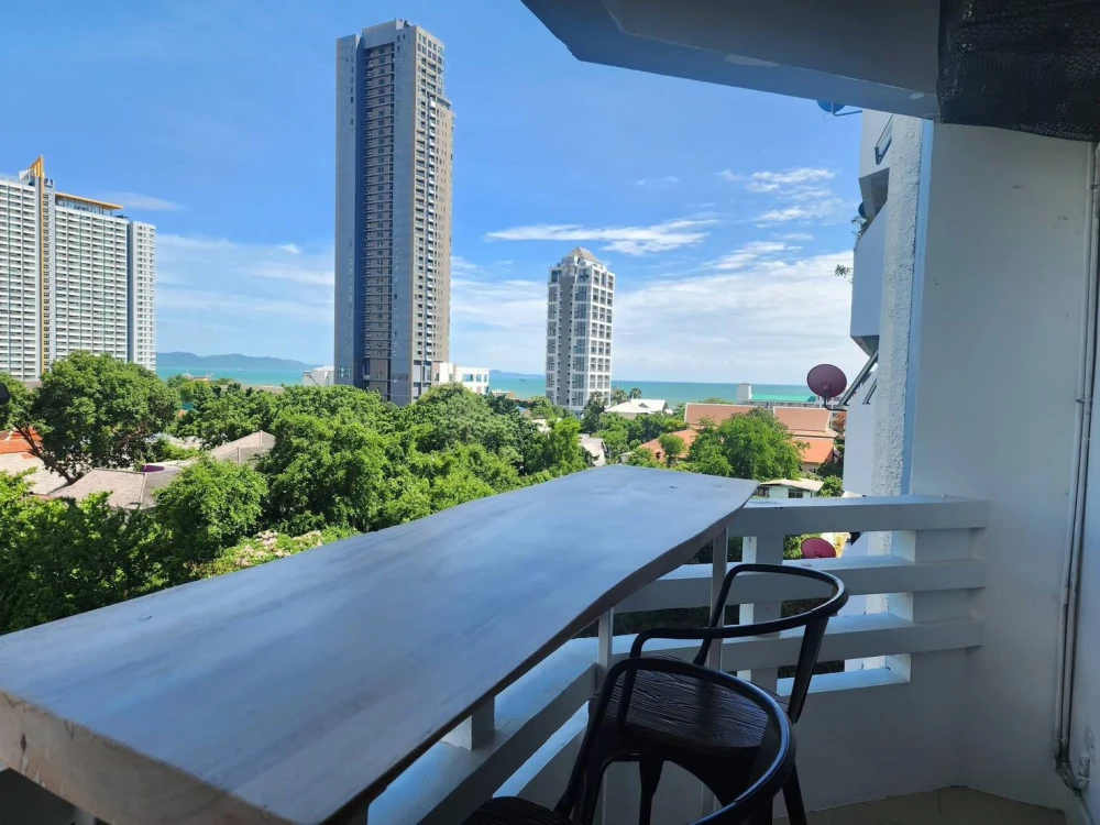 For sale Pattaya Condotel Chain, ready to move in, sea view, book now before the rooms are gone++