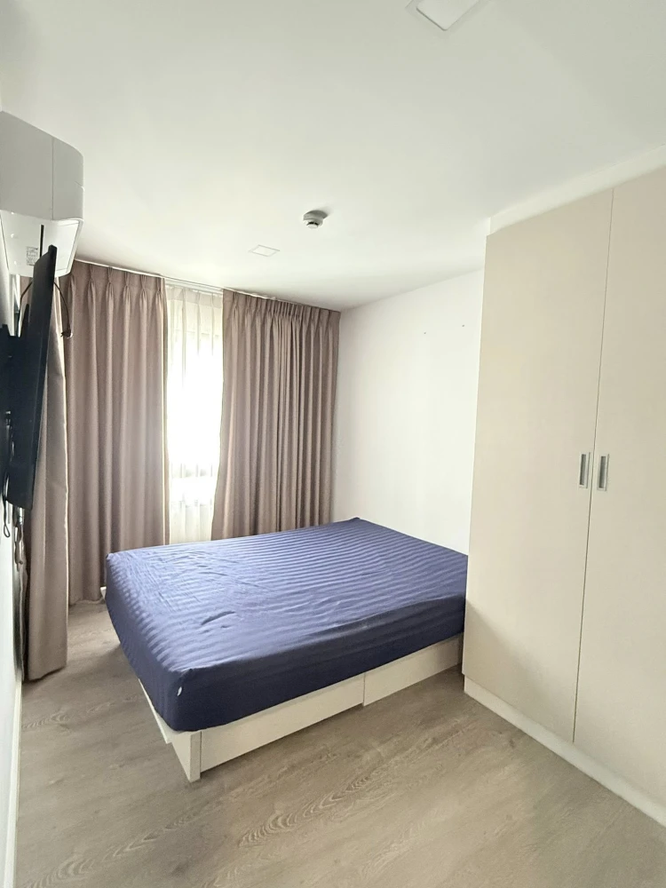 Selling Pause Sukhumvit 103, 6th floor, front building, fully furnished with appliances. Spacious and comfortable room. Don't miss out!