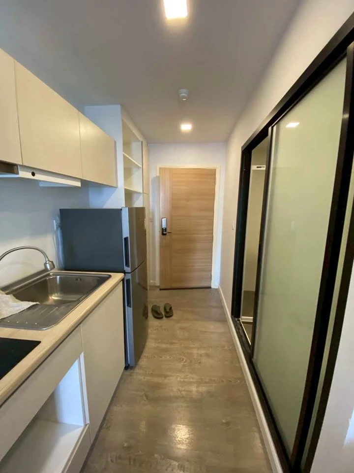 For sale: Pause Sukhumvit 103, fully furnished room with full functions, located in a prime location. Reserve now, get it first.