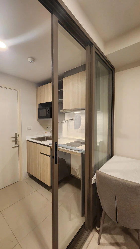 For sale: Phyll Phahol 34, ready to move in, furnished, just bring your bag++++