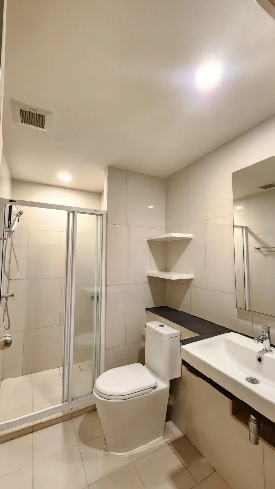 For sale: Phyll Phahol 34, ready to move in, furnished, just bring your bag++++