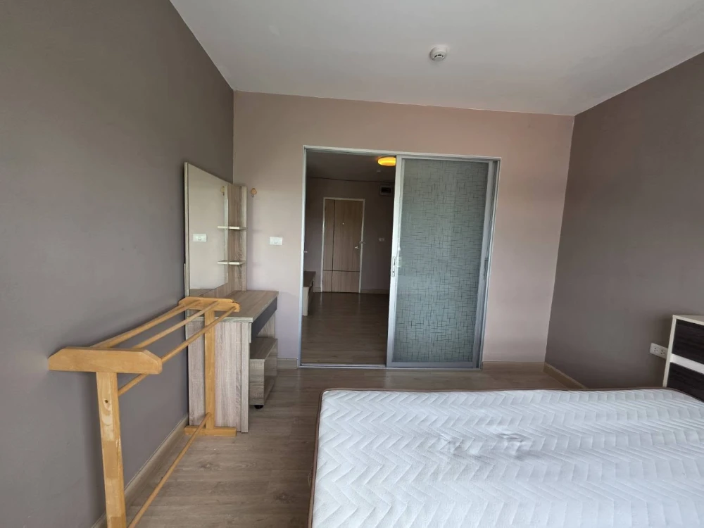 For sale: Ploen Ploen Condominium Rangsit-Workpoint 1, 4th floor, fully furnished, nice to live in, reserve now.