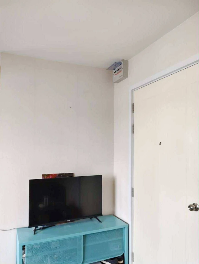 For sale: Plum Condo Bangyai Station, 1 bedroom, 1 bathroom, fully furnished. Don't miss out on this great deal.