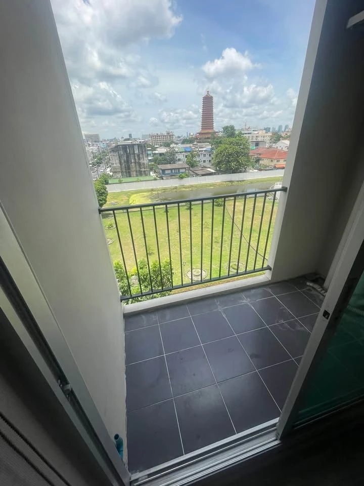 Plum Condo Chokchai 4 for sale, 6th floor, Building A, good location, convenient transportation, don't pass by, hurry and reserve now.
