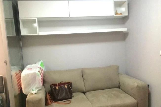 Plum Condo Ladprao 101 for sale, 4th floor, fully furnished, ready to move in. Book now, don't miss out!