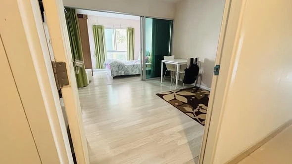 Plum Condo Laemchabang for sale, 4th floor, fully furnished and ready to move in. Buy now!