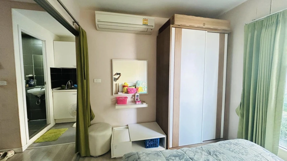 Plum Condo Laemchabang for sale, 4th floor, fully furnished and ready to move in. Buy now!