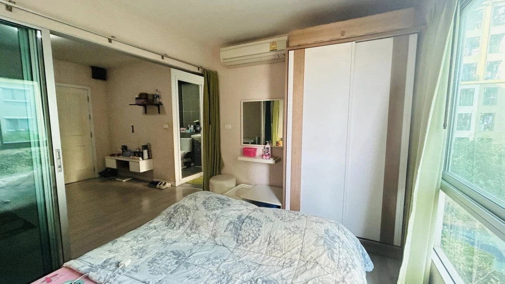 Plum Condo Laemchabang for sale, 4th floor, fully furnished and ready to move in. Buy now!