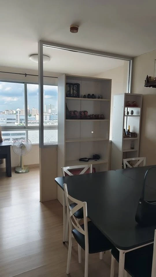 Plum Condo Nawamin for sale, nice room, good location, comes with complete furniture and appliances. Reserve now!